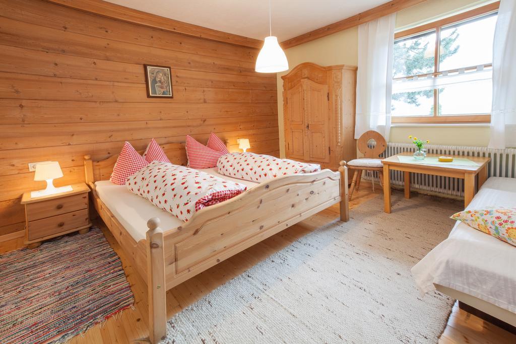Apart Monika Apartment